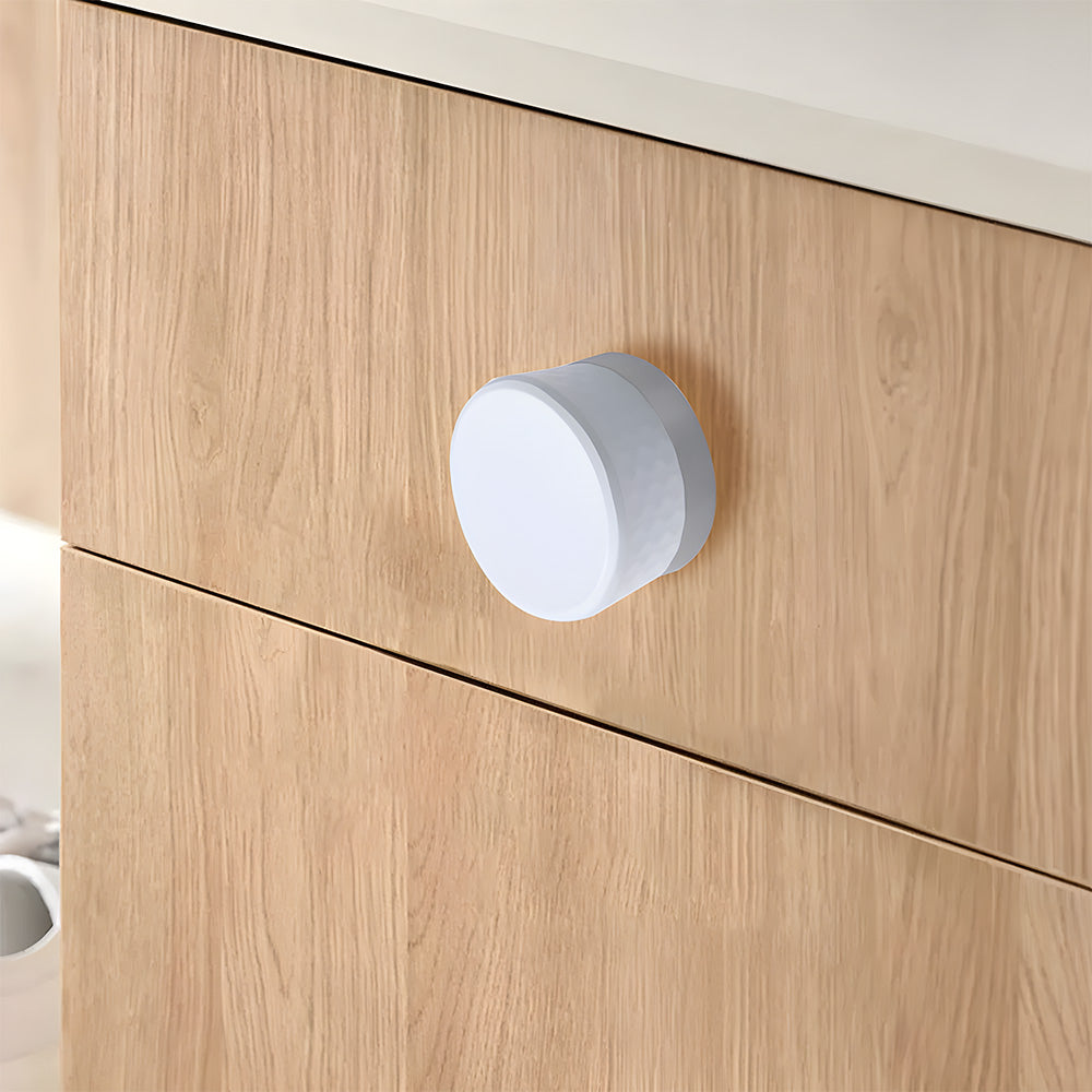 The Luminous Series | Touch-Glow Acrylic & Zinc Alloy Knob